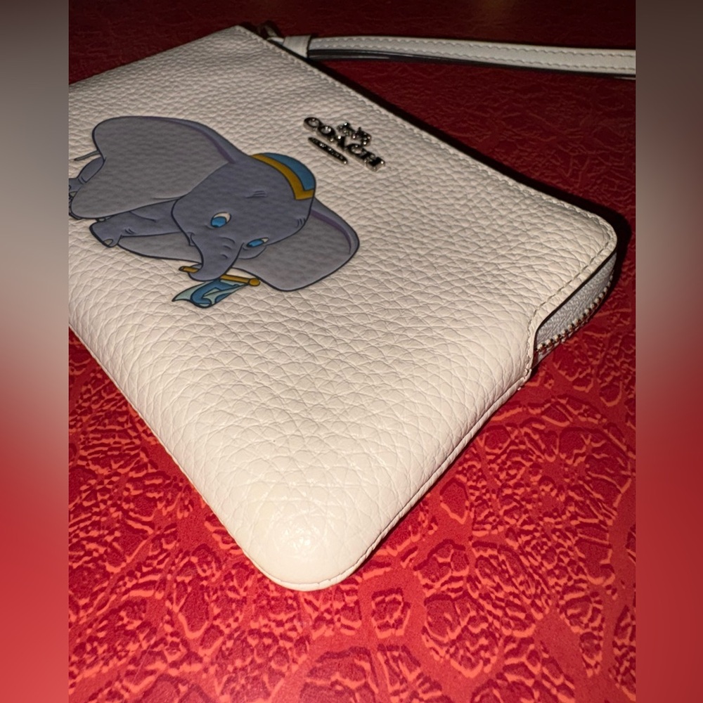 Coach x Disney Dumbo Chalk Leather Wristlet – Limited Edition - Picture 3 of 13